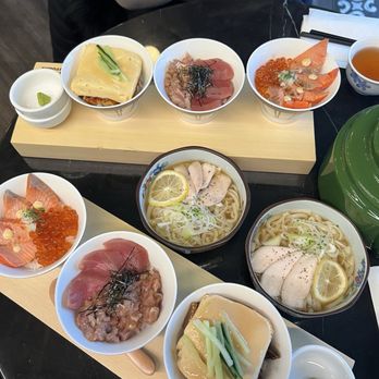 Toyokan Bowl - Three mini don - aburi salmon with ikura, bluefin tuna with negitoro, unagi with fluffy egg omelette - Japanese Near Me - Vancouver, British Columbia