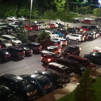 Great Wolf Lodge - Police here for hours, drug dogs and a vehicle with alarm going off while police are searching it! Is this children friendly? - Resorts Near Me - Mason, Ohio Great Wolf Lodge - Police here for hours, drug dogs and a vehicle with alarm going off while police are searching it! Is this children friendly? - Resorts Near Me - Mason, Ohio