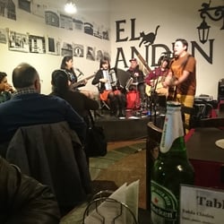 El Andén de Yungay - Música en vivo, cervezas, tablas y más!