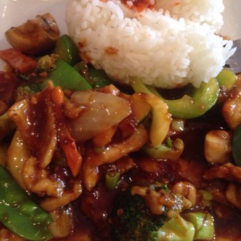 Wok & Roll - Szechuan chicken - Gluten-Free Near Me - Williamsville, New York Wok & Roll - Szechuan chicken - Gluten-Free Near Me - Williamsville, New York