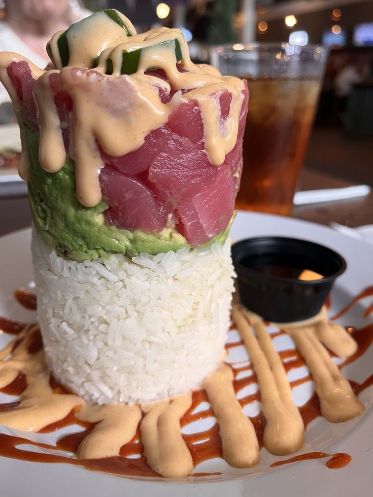 Tag's Hometown Bar & Grill - ML Edwards Logo