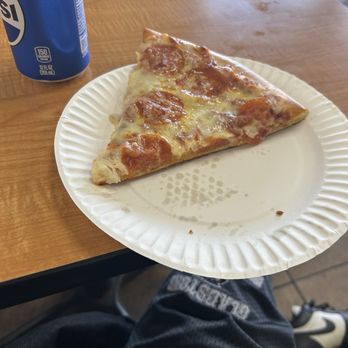 Santa's Pizza - Top quality pizza - Pizza Near Me - Covina, California
