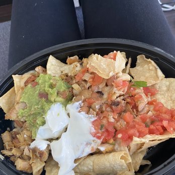 El Pollo Loco - 5$ nachos - Fast Food Near Me - Wilmington, California