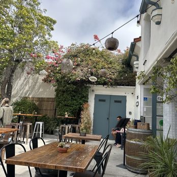 Buena Onda - Outside - Argentine Near Me - Santa Barbara, California