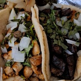Taco Tuesday baby.. chicken and carne asada!!