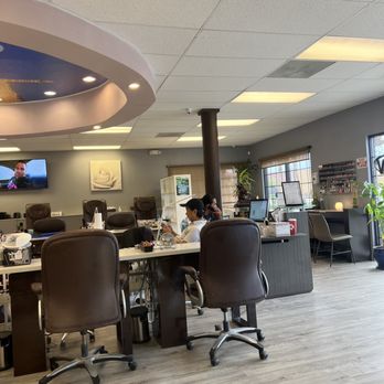 Organic Nail Lounge - Nail Salons Near Me - Henderson, Nevada