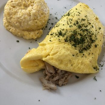 82 Queen - Seafood Omelette - Southern Near Me - Charleston, South Carolina