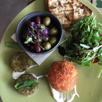 Bearbrass - Vego sharing plate - Pizza Near Me - Melbourne, VIC Bearbrass - Vego sharing plate - Pizza Near Me - Melbourne, VIC