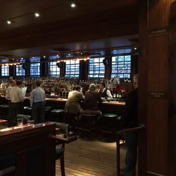 Harry's - Full bar. - Steakhouses Near Me - Manhattan, New York Harry's - Full bar. - Steakhouses Near Me - Manhattan, New York
