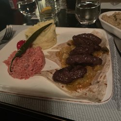 Gaga - Beef kofte with mash potatoes and bulgur