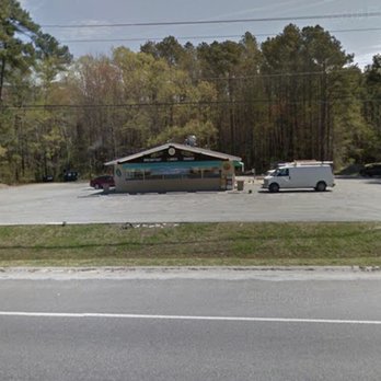 Howard Dooley Cafe - Front view - Breakfast & Brunch Near Me - Mathews, Virginia