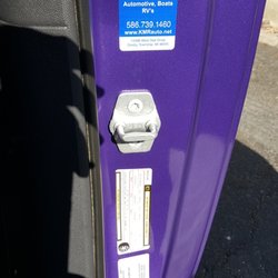KMR Automotive Reconditioning Specialists - KMR sticker