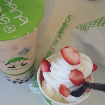 Mr Green Bubble - Original yogurt with strawberries - Coffee & Tea Near Me - Oakland, California Mr Green Bubble - Original yogurt with strawberries - Coffee & Tea Near Me - Oakland, California