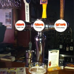 Bryden's - Great selection of beer!
