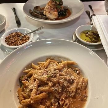 Assaggio Ristorante - Penne Vodka & Cioppino - Italian Near Me - Seattle, Washington Assaggio Ristorante - Penne Vodka & Cioppino - Italian Near Me - Seattle, Washington