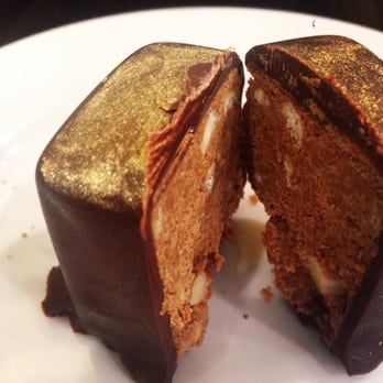 Amara Chocolate & Coffee - El Dorado Square - Coffee & Tea Near Me - Pasadena, California