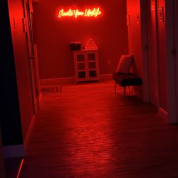 ICryo - Try our red light therapy