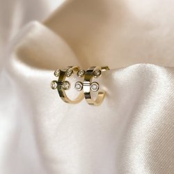 Isabel Alexander - - 14K solid gold - 0. 12 ct diamond weight -D color, SI clarity