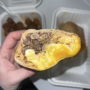 Fred’s - Breakfast burrito - Juice Bars & Smoothies Near Me - Detroit, Michigan