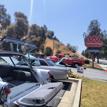 Wienerschnitzel - Hot Dogs Near Me - Diamond Bar, California