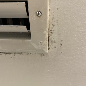 Island House Beach Resort - Mold around the vent - Resorts Near Me - Sarasota, Florida Island House Beach Resort - Mold around the vent - Resorts Near Me - Sarasota, Florida