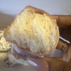 Plum Bakery - The glazed doughnut