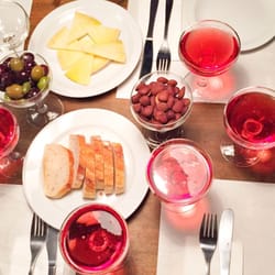 Cava Bar - Cava og tapas!