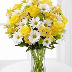 All About Flower Power - What we should have received and I paid extra to make the bouquet fuller than this picture.