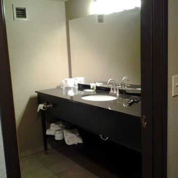 Edgewater - The bathroom was also recently renovated and looks very beautiful shower was relaxing, it could use a little more light. - Hotels Near Me - Laughlin, Nevada