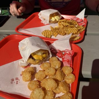 District Biskuits - Biscuit sandwiches, tots, and fries - Breakfast & Brunch Near Me - North Kansas City, Missouri