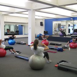 Bentleigh Fitness Centre - Workout. Image credit: Bentleigh Fitness Centre