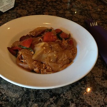 Samui Thai Cuisine - Drunk noodle - Thai Near Me - Plano, Texas Samui Thai Cuisine - Drunk noodle - Thai Near Me - Plano, Texas