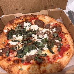 Meatball ricotta with added fresh basil Meatball ricotta with added fresh basil