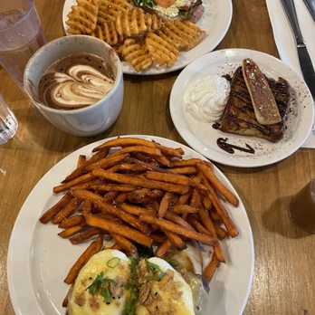 Egghead Cafe - Pork Belly Benedict, Smoked Salmon Toast, Choco Creme Brulee French Toast - Coffee & Tea Near Me - Honolulu, Hawaii Egghead Cafe - Pork Belly Benedict, Smoked Salmon Toast, Choco Creme Brulee French Toast - Coffee & Tea Near Me - Honolulu, Hawaii