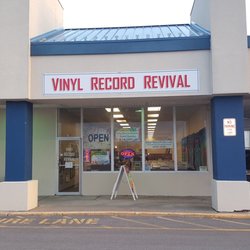 Vinyl Record Revival - Brockport store front