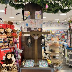 Legacy Toys Edina