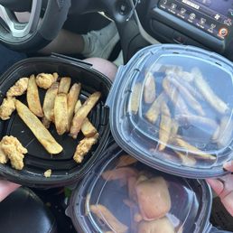 8 fries for the side of fries. Ridiculous