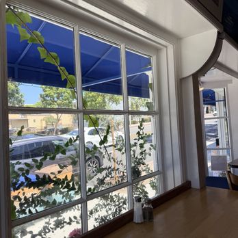 Orange Inn - Breakfast & Brunch Near Me - Laguna Beach, California