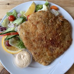 Solstad Kafe - Wonderful Wiener schnitzel (with pork)