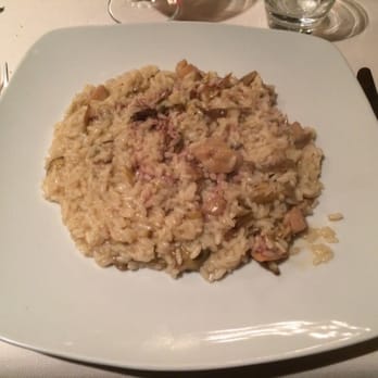 La Tradizionale - Pizza Near Me - Milan, Michigan