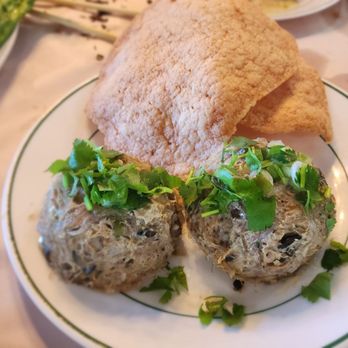Hong An Bo 7 Mon - Vietnamese Near Me - Garden Grove, California