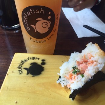 Bubblefish - Orange guava green tea w/ pops and smoked salmon onigiri - Taiwanese Near Me - Philadelphia, Pennsylvania Bubblefish - Orange guava green tea w/ pops and smoked salmon onigiri - Taiwanese Near Me - Philadelphia, Pennsylvania