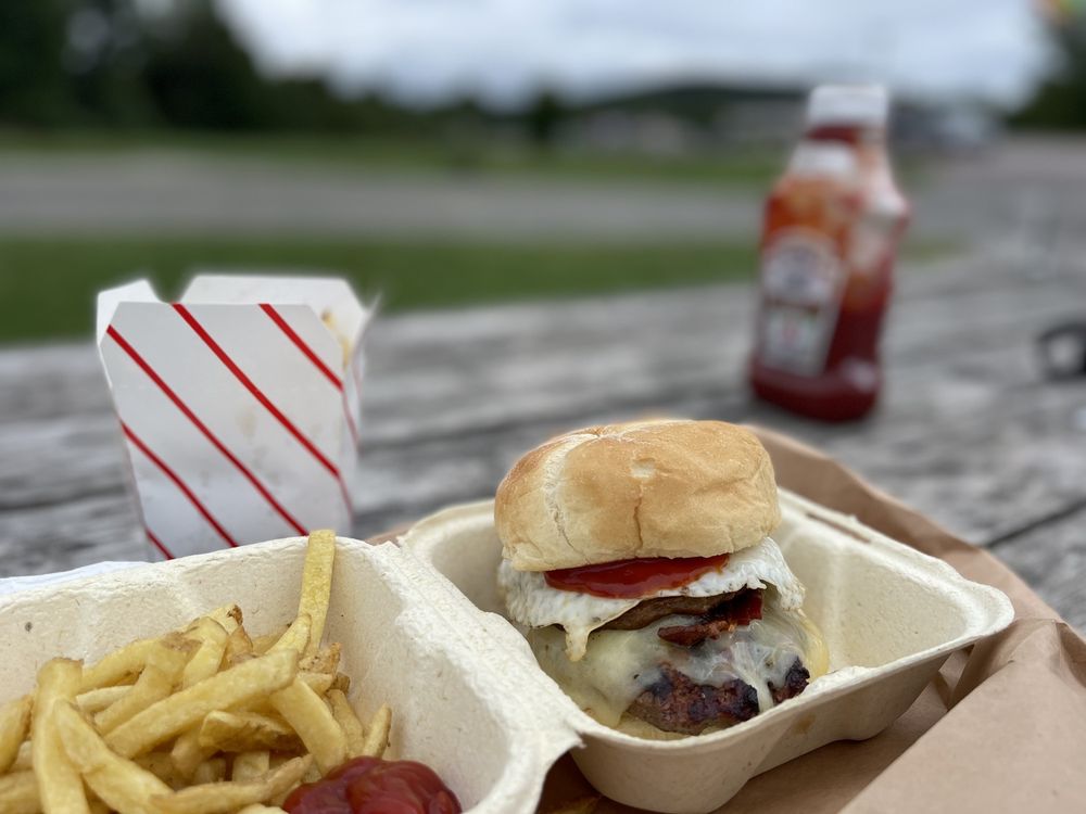 BURGER BARN Updated October 2024 97 Photos & 138 Reviews