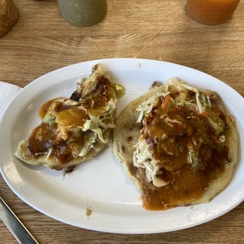 Los Primos Restaurant - Pupusas - Salvadoran Near Me - Logan, Utah