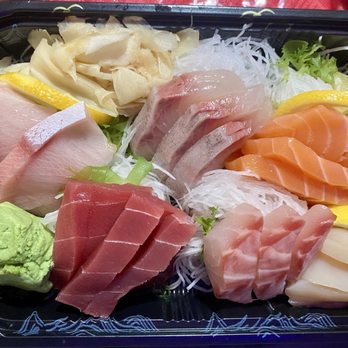 Ginza - Sashimi Dinner - Sushi Bars Near Me - Levittown, New York