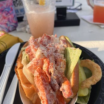 Tony's Clam Shop - I got a lobster roll. It was very good and had a lot of meat in it and it came with the pickle food is very good and you can sit out back - Seafood Near Me - Quincy, Massachusetts Tony's Clam Shop - I got a lobster roll. It was very good and had a lot of meat in it and it came with the pickle food is very good and you can sit out back - Seafood Near Me - Quincy, Massachusetts