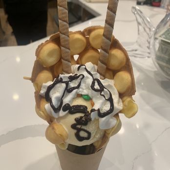 Sweetland - Bubble waffle - Coffee & Tea Near Me - Humble, Texas Sweetland - Bubble waffle - Coffee & Tea Near Me - Humble, Texas