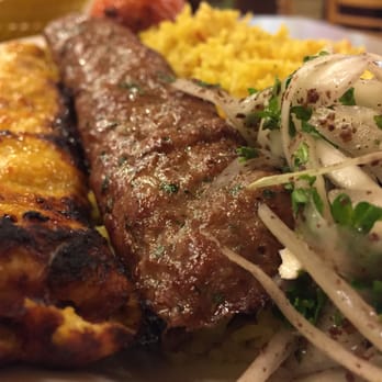 Altaïb - Beef and chicken koobideh with veggie rice and onions. - Pizza Near Me - Montreal, Quebec