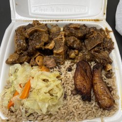 Jamrock Cuisine - Full Oxtail with rice and peas