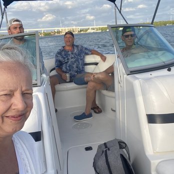 Sunshine Watersports - Beautiful boat and our driver Robbie! - Boating Near Me - Key Largo, Florida Sunshine Watersports - Beautiful boat and our driver Robbie! - Boating Near Me - Key Largo, Florida